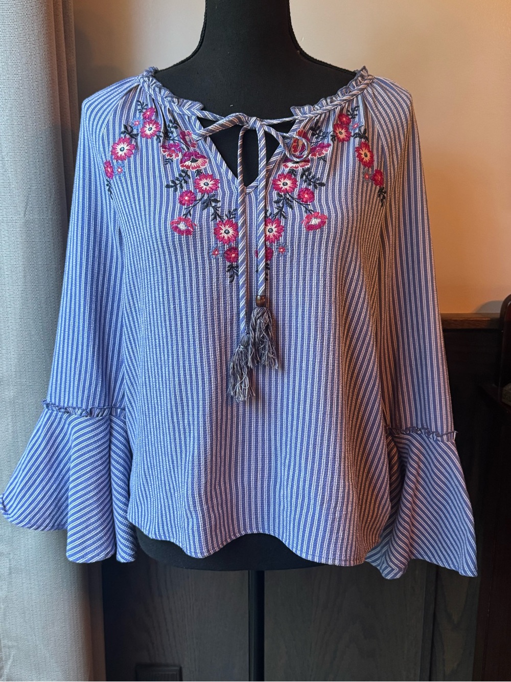 Xhilaration Blue and White Striped Floral Embroidered Tie-Neck Blouse small